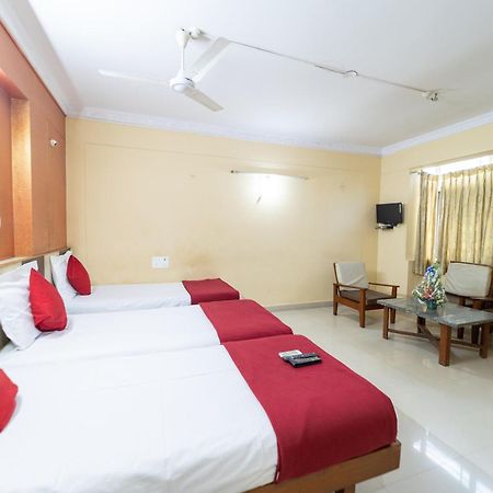Hotel Surya Residency Majestic Bengalúr Exteriér fotografie